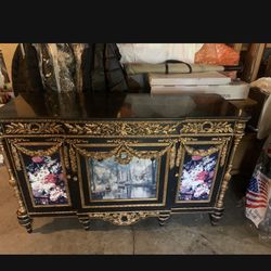 Armoire Asian 