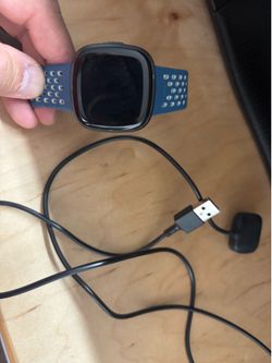 Fitbit versa 4