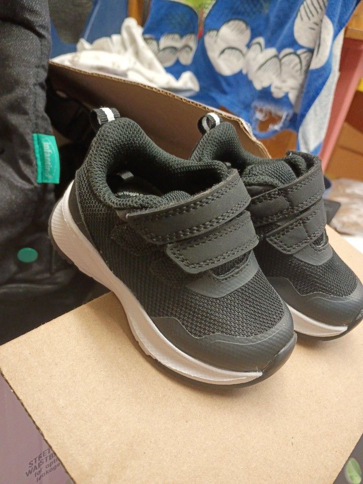 Baby/Toddler Clothes Items