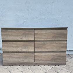 Wooden Rustic Dresser