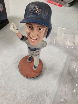 Los Angeles Dodgers 2018 Kike Hernandez SGA Bobblehead bobble