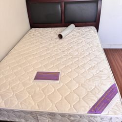 Full Size Bed Frame & Mattress 