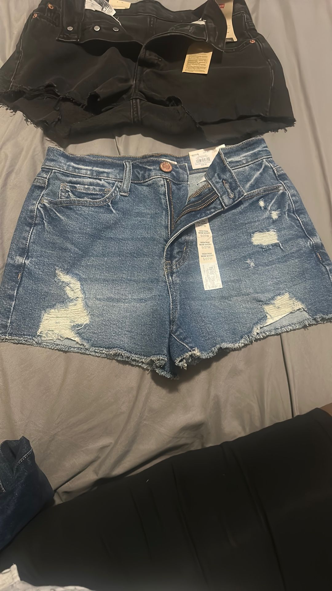 5/27W Two Pair Of Short, 1 Pair Of Jeans And A Dress