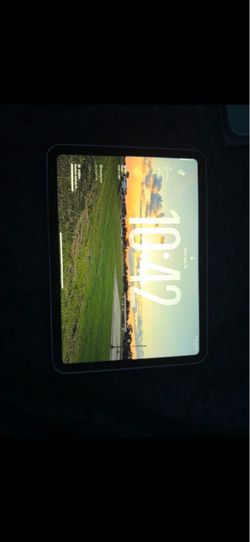 Apple iPad A16 128gb (WIFI + CELLULAR) UNLOCKED