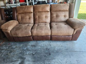 Sofa ane matching recliner