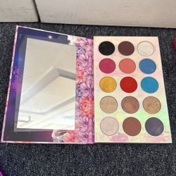 Hekate Palette 