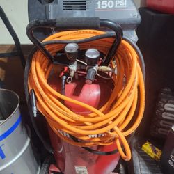 30 Gal Craftsman Air Compressor With Attachments
