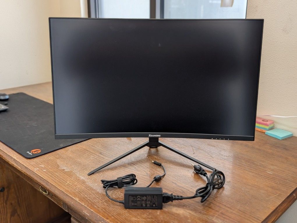 Xgaming 27 inch Gaming Monitor, QHD 2560 * 1440p, 144Hz/165Hz 98% sRGB, 1ms