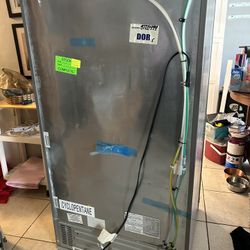 Frigidaire Refrigerator 