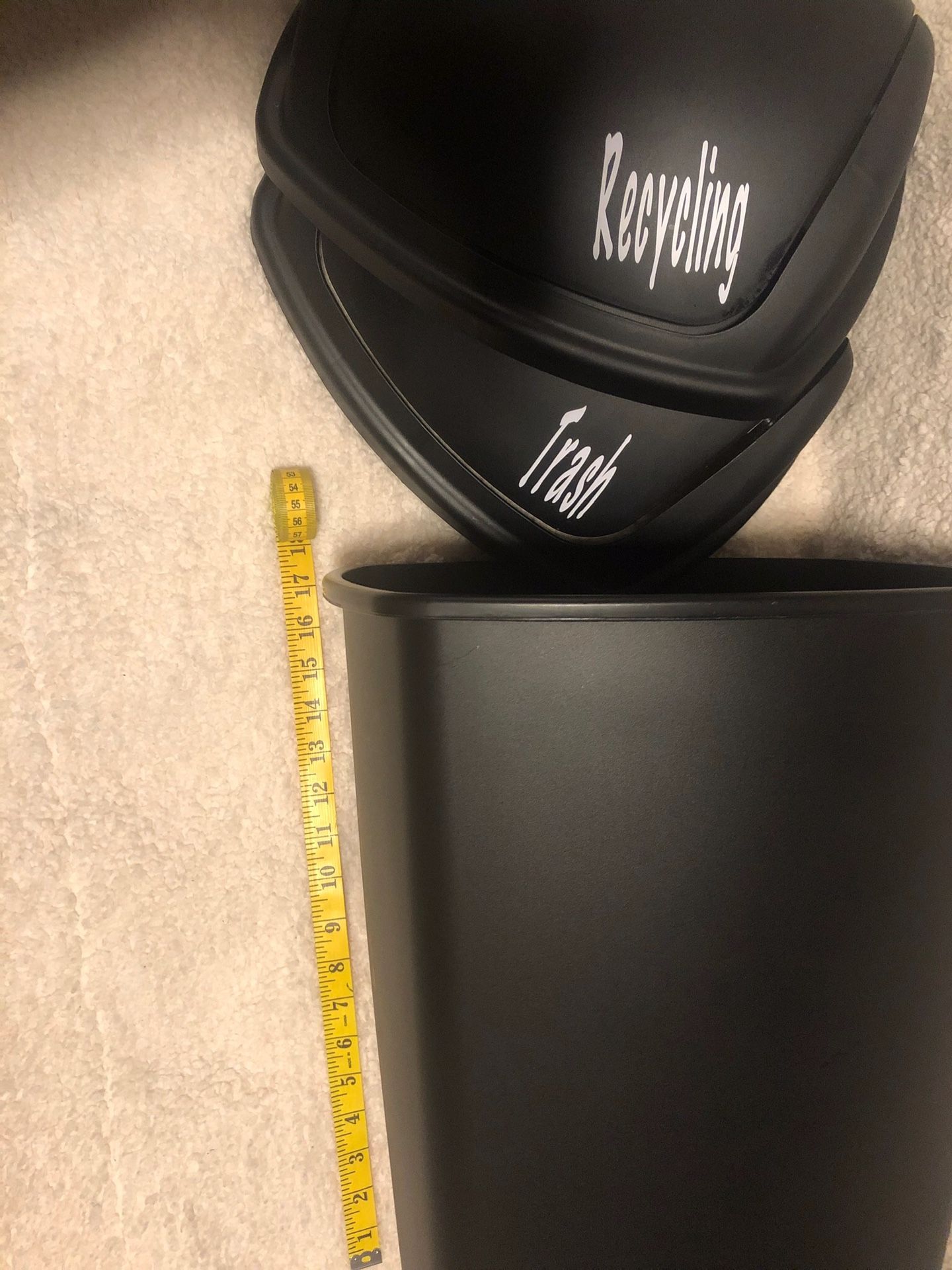 2 Plastic kitchen trash can 2 for $15
