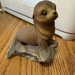 Assorted HOMCO Porcelain Figurines