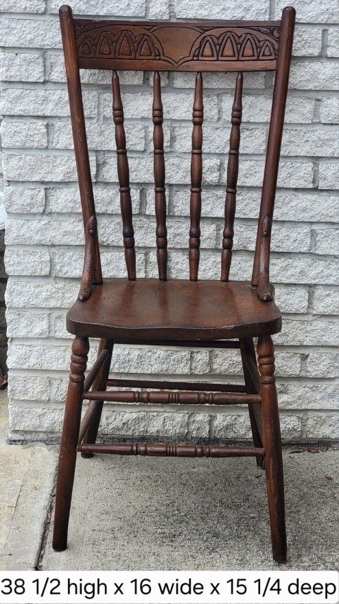 NEED GONE ASAP Vintage (Potentially Antique) Dark Brown Wood Press Back Chair