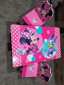Minnie Mouse Table  & Chair Set