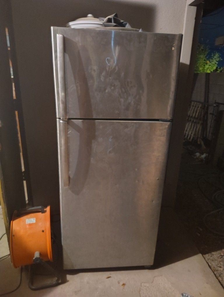 LG Refrigerator