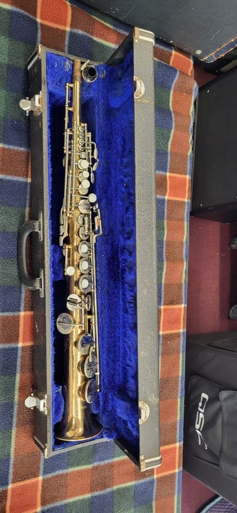 Maxtone  Soprano Saxophone W/case