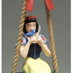 Disney Snow White Magic Ornament By Grolier