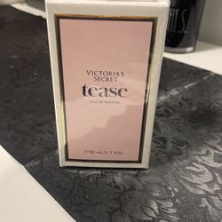 Tease Perfume 