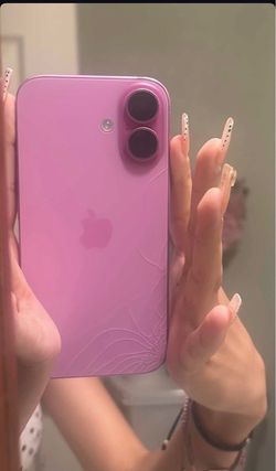 iPhone 16