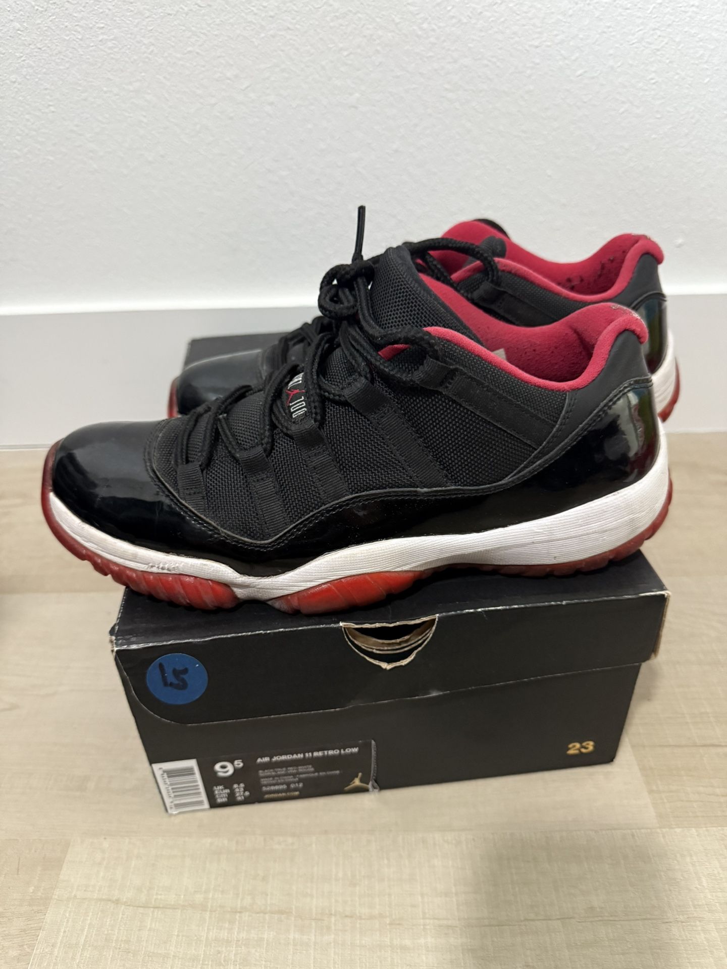 Air Jordan 11 Retro Low Bred 2015 Sz 9.5