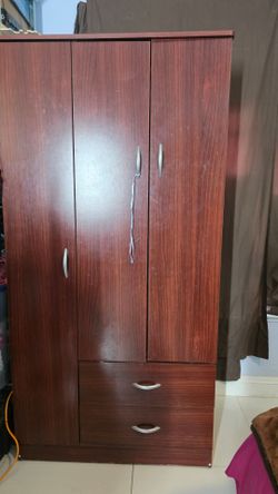 3-Door Wardrobe with 2 Drawers
