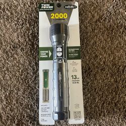 BRAND NEW-Twin Power LED Flashlight 2000 lumens