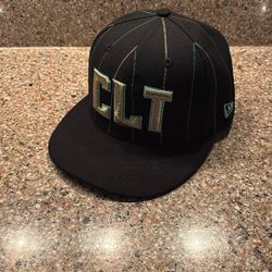 Men's New Era Black Charlotte Hornets 2022/23 City Edition Official 59FIFTY Fitted Hat