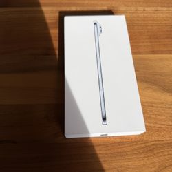 iPhone 7 Air 256gig Not Unlocked Read Ad