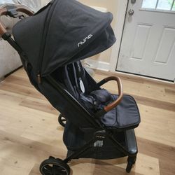 Nuna Trvl LX Stroller
