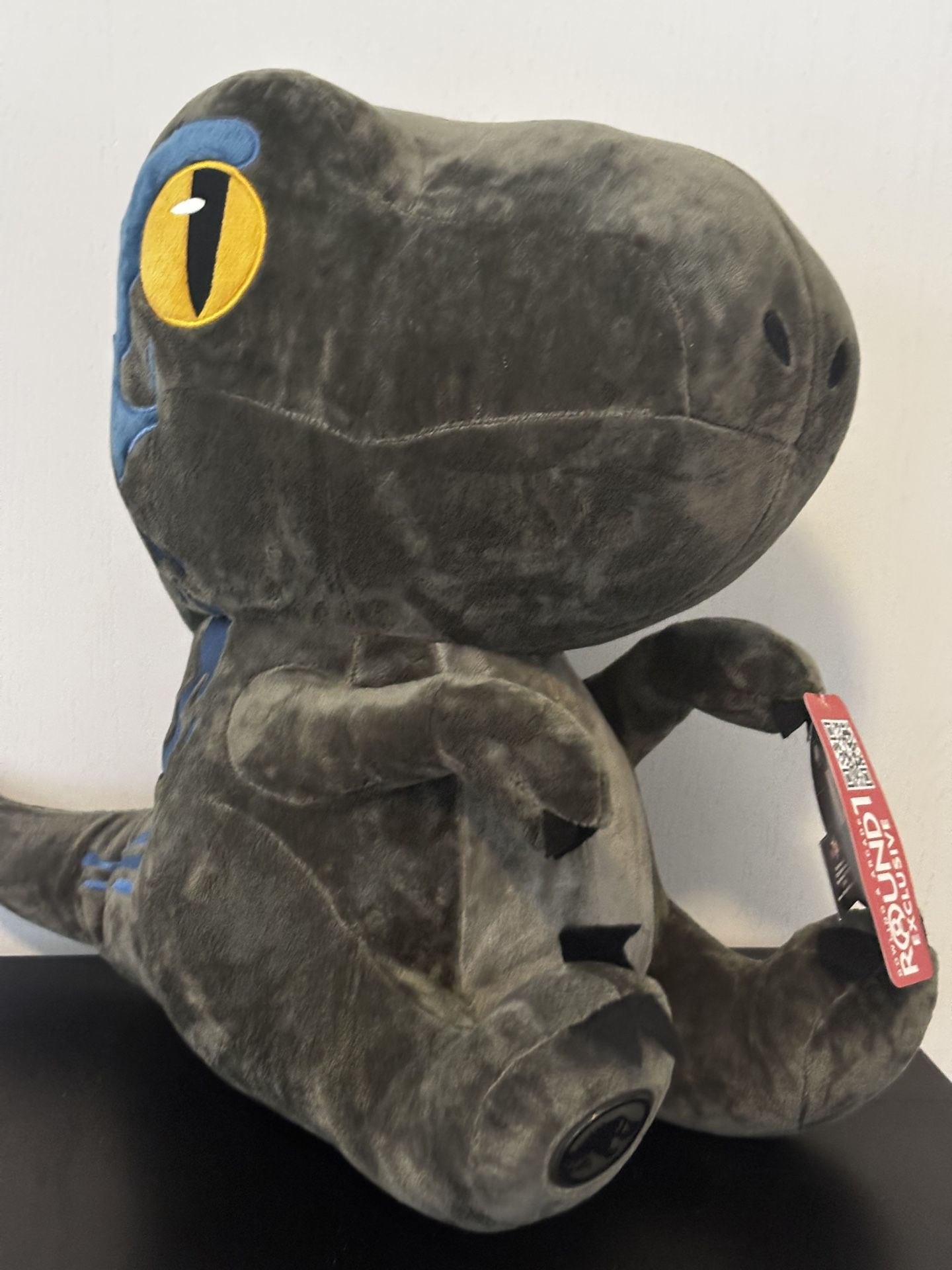 Jurassic World “Blue” Velociraptor Plush – New With Tag