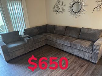 Sectional couch