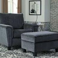 City Furniture Living Room Set— Like New