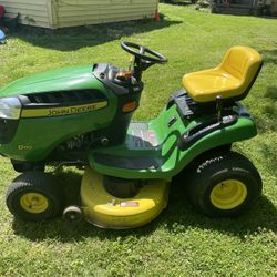 John Deere riding Mower  Weekend Special D110  No Codes 