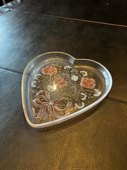 Mikasa Heart Shaped Crystal Platter 13” X 12” With Pink Roses And Ribbon 