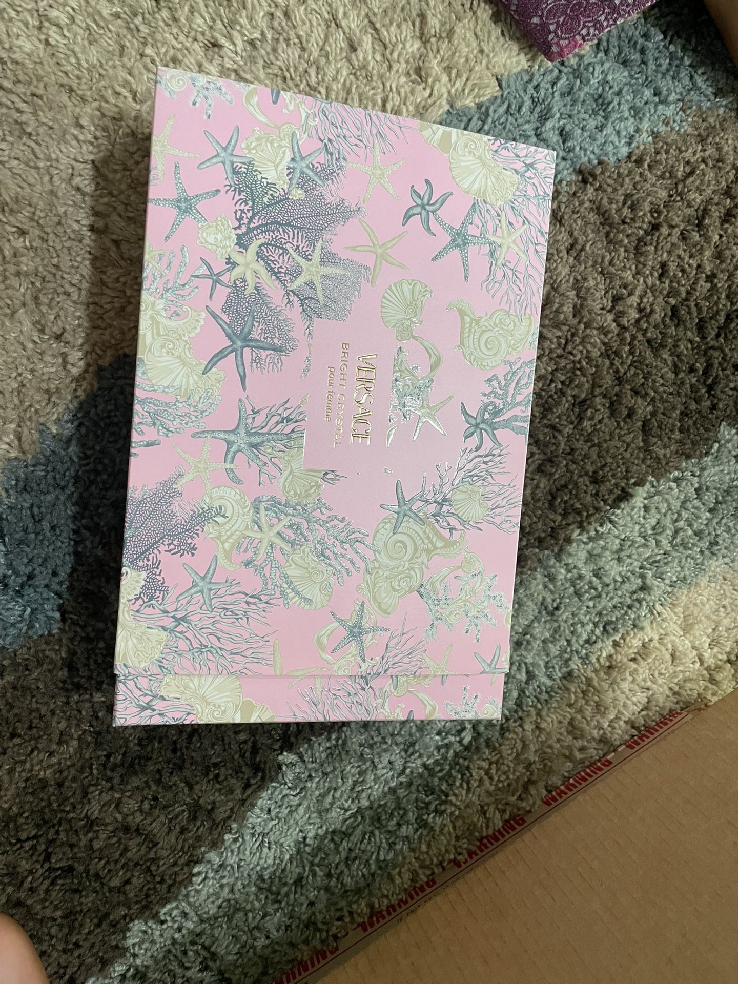 Colognes And Perfumes
