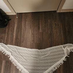 White Floral Lace Shawl