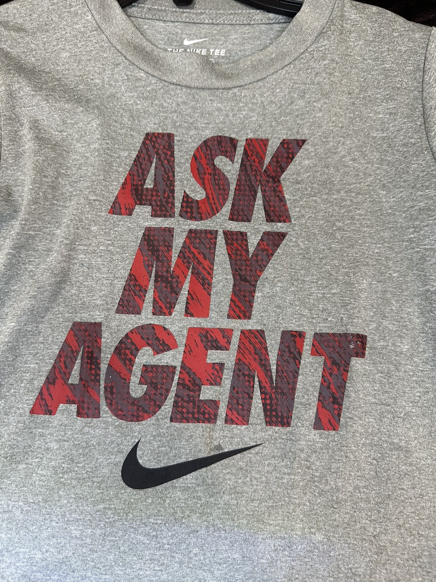 Nike Youth "Ask My Agent" Graphic Tee Gray Size 6-7 Short Sleeve