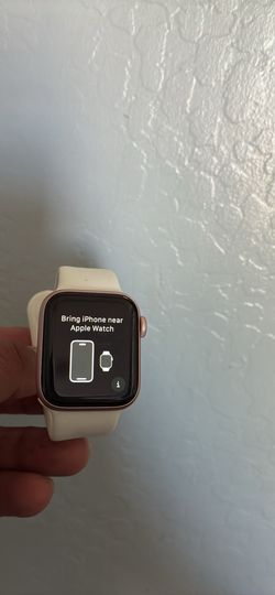 Apple Watch Series 4 Cellular! Like New!