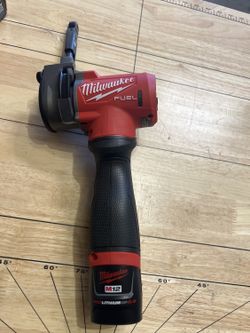 Milwaukee M12 FUEL Bandfile 3/8 x 13 (2483-20) - Like New - With Box