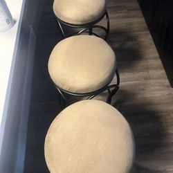 3 Bar Stools