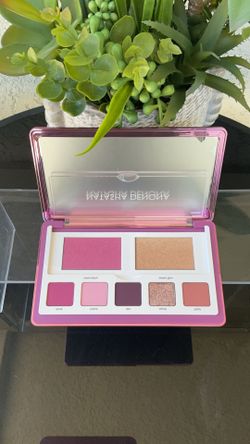 💖 NATASHA DENONA  Love Face Eyeshadow & Cheek Essential Palette💖