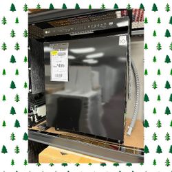 LG Front Control Dishwasher with Quadwash, 3rd Rack and Dynamic Dry