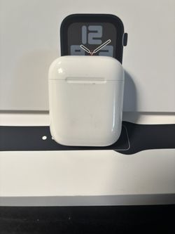 Multiple AirPods
