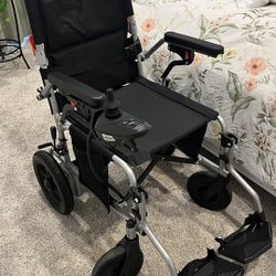 Electric Wheelchair 