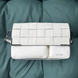 Calvin Klein Crossbody Bag
