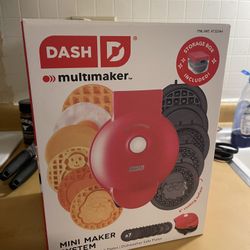 Dash Mini Waffle Multimaker W/ 7 Plates 