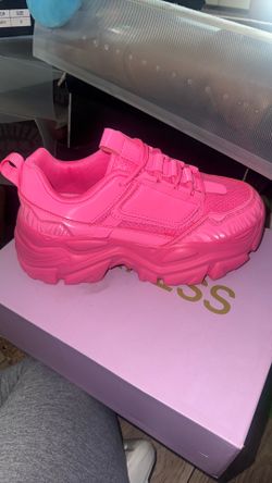 Womens sneakers