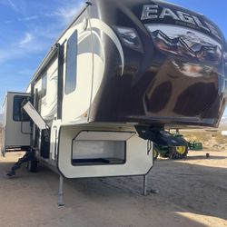 2014 Jayco Eagle Fifth Wheel
