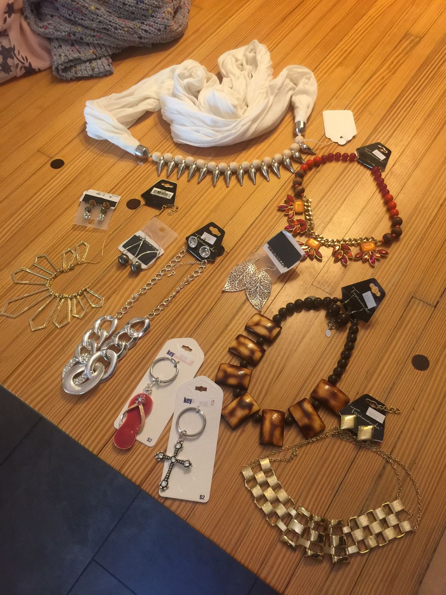 Jewelry lot all in picture for $30