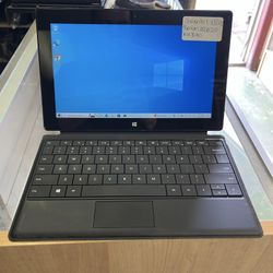 Surface pro1 laptop/tablet touchscreen 10-inch Intel Core i5-3317 @ 1.7Ghz 4GB RAM  128 GB SSD Windows 10 pro. Nothing wrong.