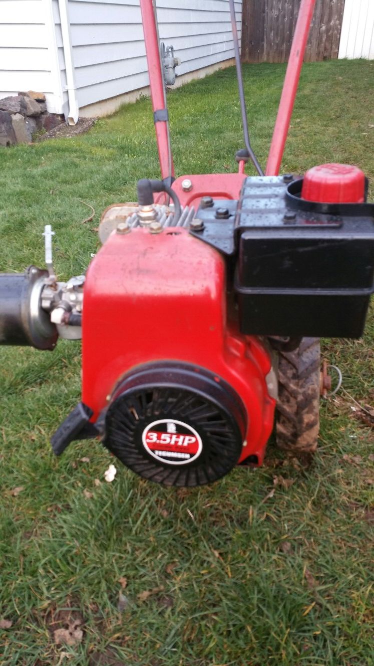 TroyBilt "JUNIOR" Rear Tine Rototiller for Sale in Salem, OR OfferUp